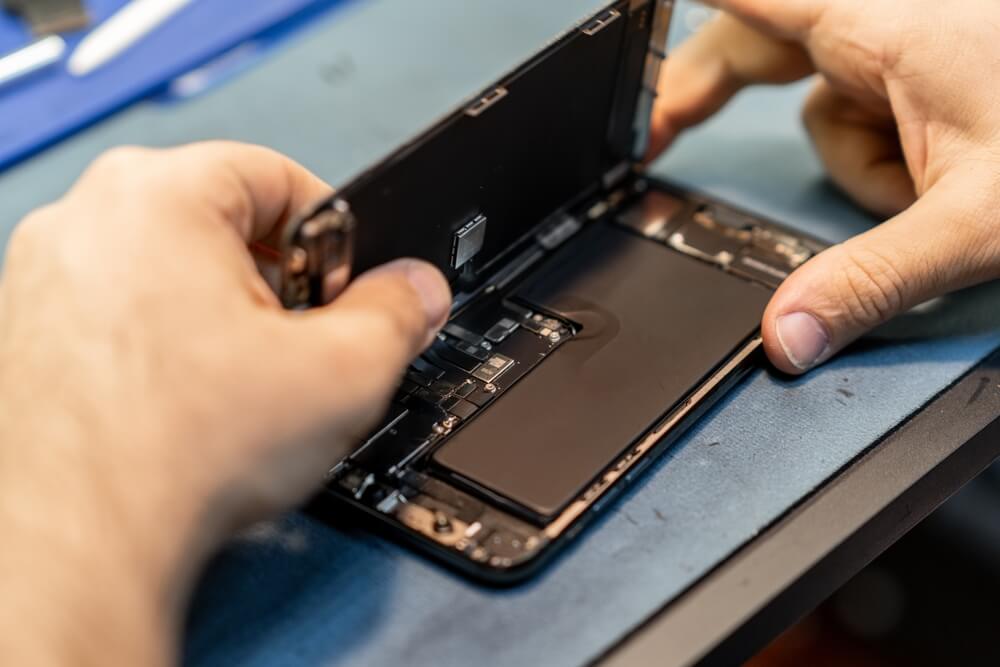 Jak przygotować iPhone’a do serwisu - backup, dane i kroki przed naprawą