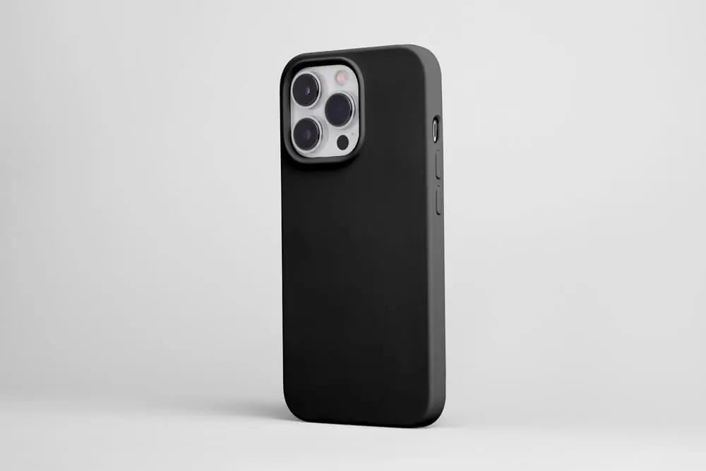 iPhone po upadku - diagnostyka uszkodzeń ekranu, obudowy, baterii i aparatu